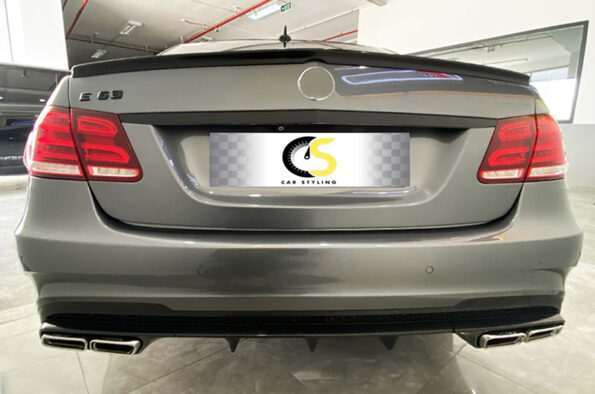 Αεροτομή Μαύρη Γυαλιστερή Mercedes E Class W212