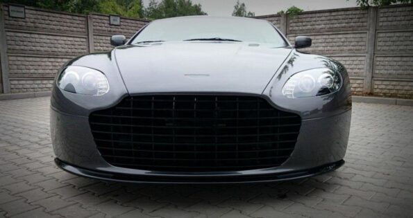 Εμπρός Splitter ASTON MARTIN V8 VANTAGE