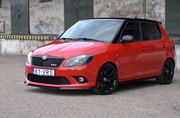 Εμπρός Splitter SKODA FABIA MK2 RS