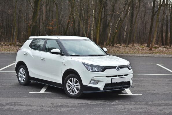 Εμπρός Splitter V.1 SSANGYONG TIVOLI