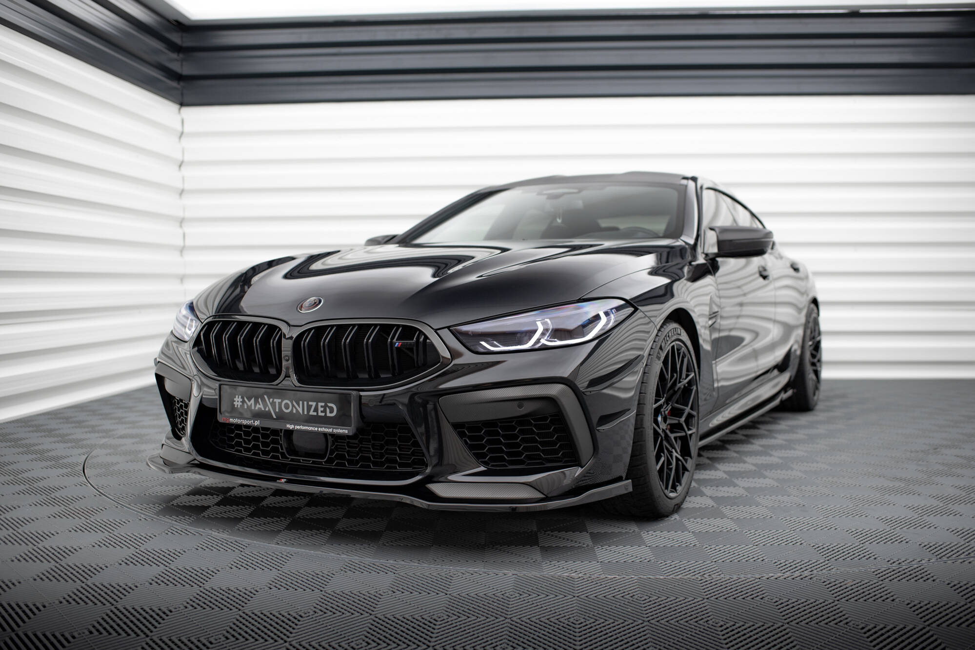 pol_po_Front-Bumper-Wings-Canards-BMW-M8-Gran-Coupe-F93-Coupe-F92-12787_4 pol_po_Front-Bumper-Wings-Canards-BMW-M8-Gran-Coupe-F93-Coupe-F92-12787_4