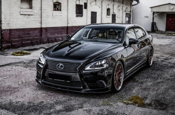Εμπρός Σπόιλερ Lexus LS Mk4 Facelift