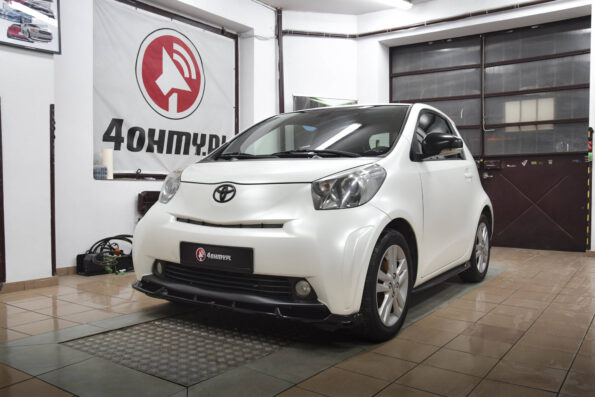 Εμπρός Σπόιλερ Toyota IQ
