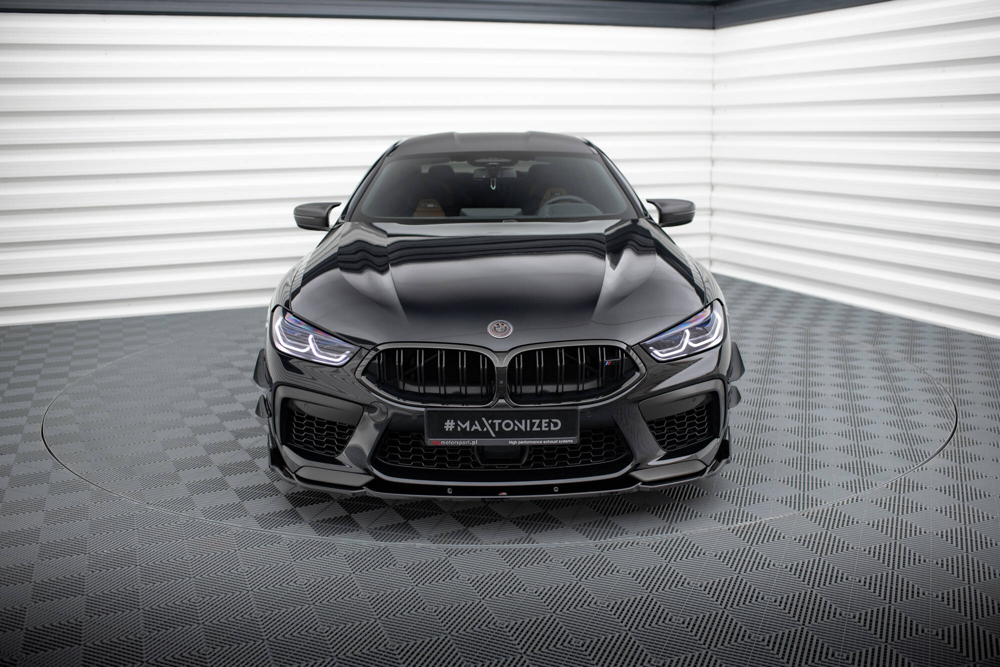 pol_po_Front-Splitter-V-1-Flaps-BMW-M8-Gran-Coupe-F93-Coupe-F92-12790_2 pol_po_Front-Splitter-V-1-Flaps-BMW-M8-Gran-Coupe-F93-Coupe-F92-12790_2