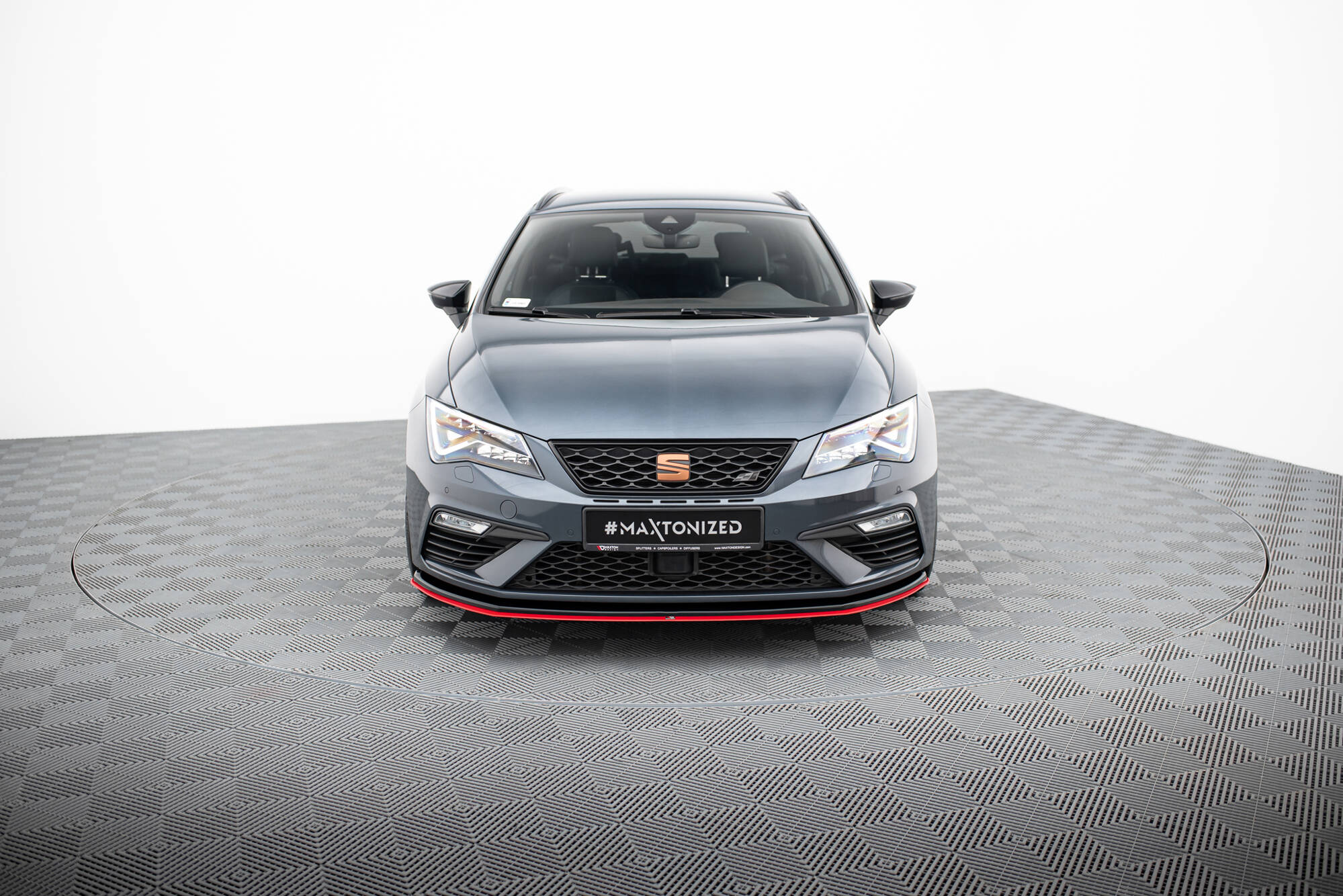 pol_po_Front-Splitter-V-3-Seat-Leon-Cupra-FR-Mk3-FL-5670_2 pol_po_Front-Splitter-V-3-Seat-Leon-Cupra-FR-Mk3-FL-5670_2