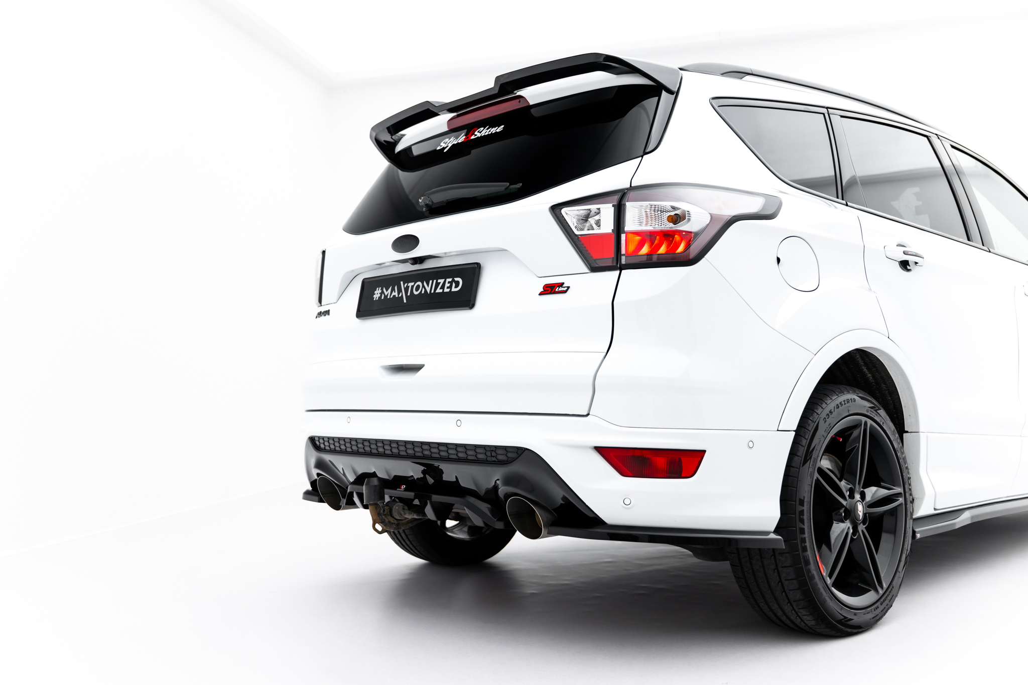 pol_po_Rear-Splitter-with-vertical-bars-Ford-Kuga-ST-Line-Mk2-Facelift-23240_8 pol_po_Rear-Splitter-with-vertical-bars-Ford-Kuga-ST-Line-Mk2-Facelift-23240_8