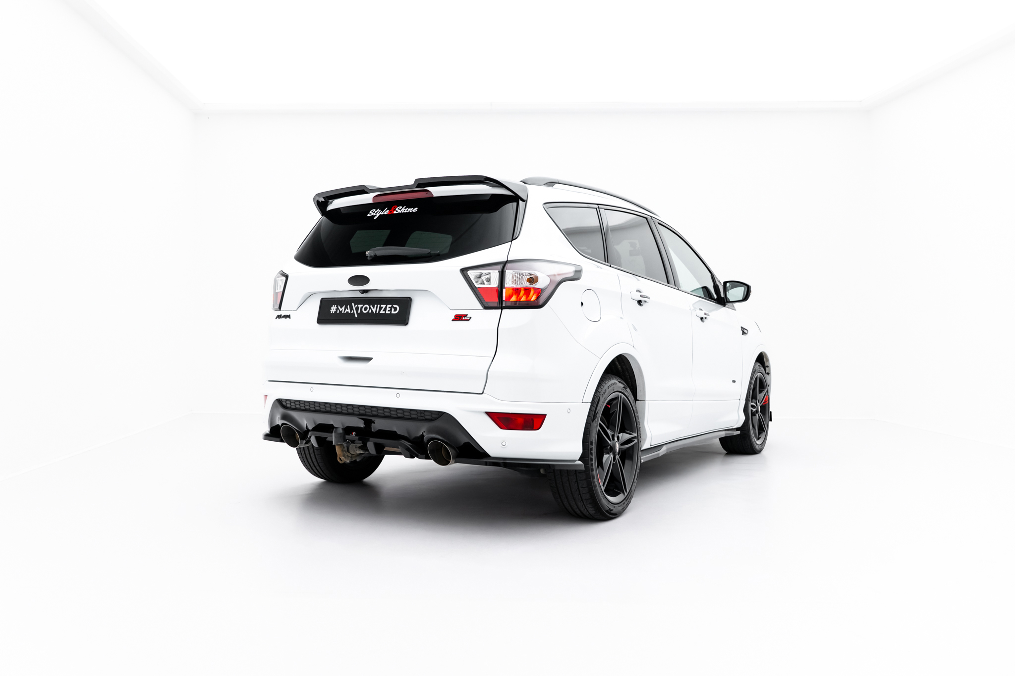 pol_po_Rear-Splitter-with-vertical-bars-Ford-Kuga-ST-Line-Mk2-Facelift-23240_9 pol_po_Rear-Splitter-with-vertical-bars-Ford-Kuga-ST-Line-Mk2-Facelift-23240_9