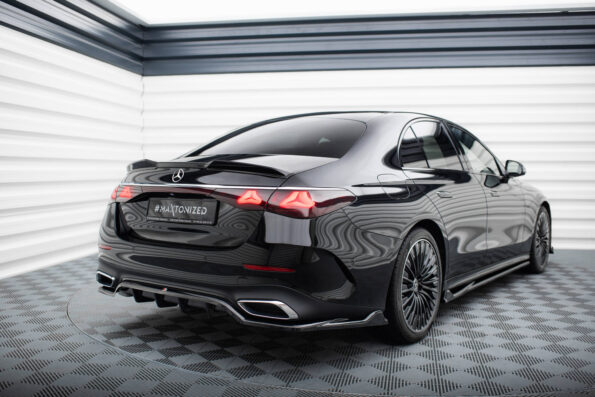 Πίσω Σπόιλερ (with vertical bars) Mercedes-Benz E AMG-Line W214