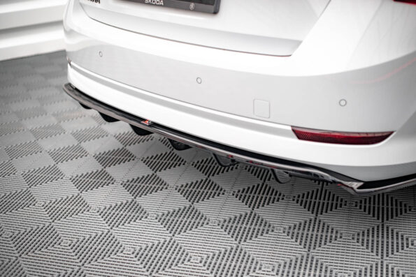 Πίσω Σπόιλερ (with vertical bars) Skoda Octavia Mk4
