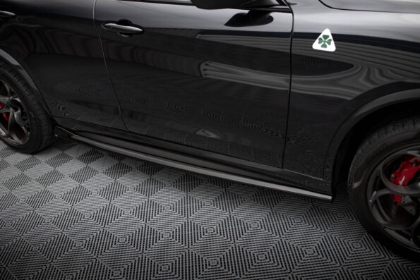 Μαρσπιέ Alfa Romeo Stelvio Quadrifoglio Mk1