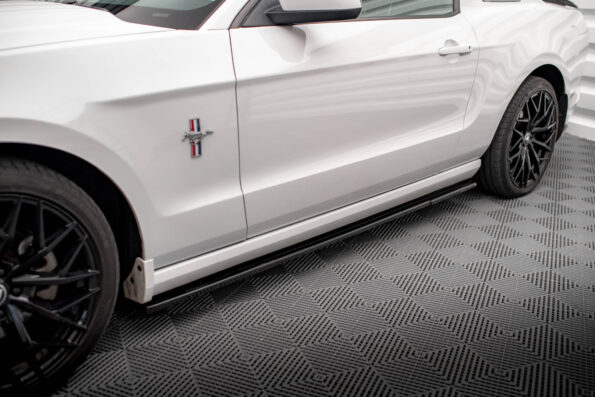 Μαρσπιέ Ford Mustang Mk5 Facelift