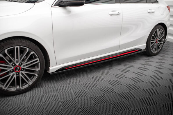 Μαρσπιέ Kia Ceed GT Mk3