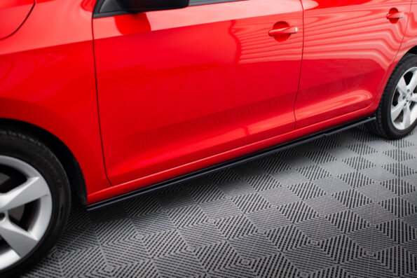 Μαρσπιέ Skoda Rapid