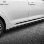 pol_po_Side-Skirts-Diffusers-Toyota-Corolla-XII-Sedan-9612_3