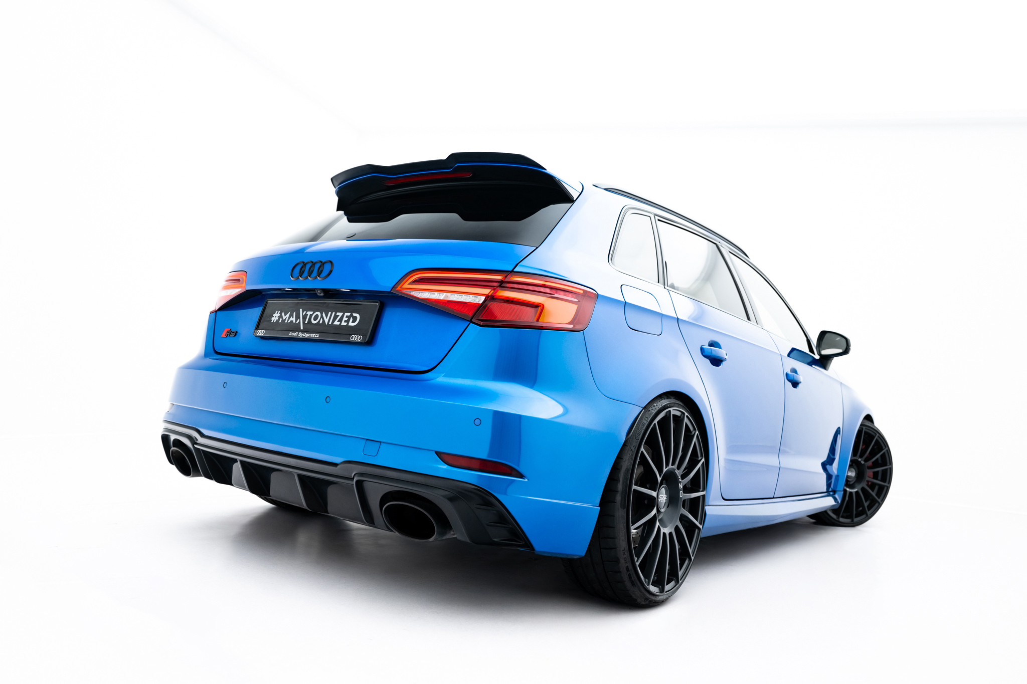 pol_po_Spoiler-Cap-V-3-Audi-RS3-Sportback-8V-8V-Facelift-9731_6 pol_po_Spoiler-Cap-V-3-Audi-RS3-Sportback-8V-8V-Facelift-9731_6