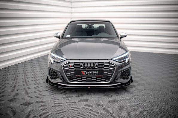 Street Pro Εμπρός Σπόιλερ + Flaps Audi S3 / A3 S-Line 8Y