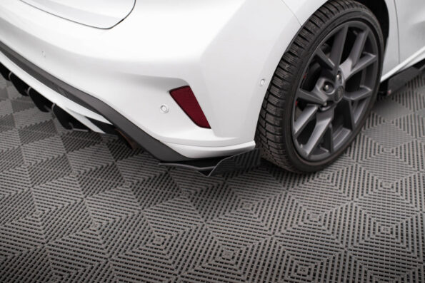 Street Pro Πίσω Σπόιλερ + Flaps Ford Focus ST Mk4