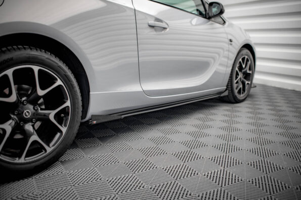 Street Pro Μαρσπιέ + Flaps Opel Astra GTC OPC-Line J