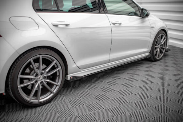 Street Pro Μαρσπιέ + Flaps Volkswagen Golf R Mk7