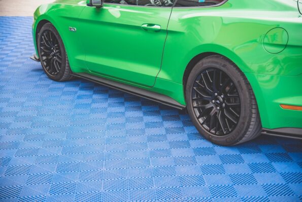 Street Pro Μαρσπιέ V.1 Ford Mustang GT Mk6 Facelift